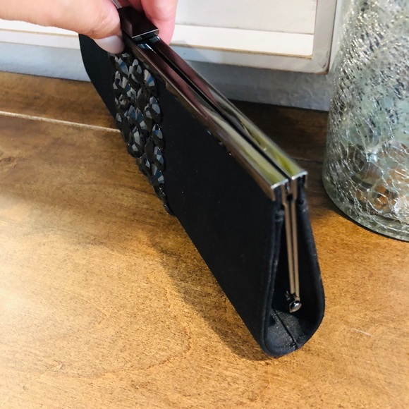 NWOT - Elegant Black Gemstone Clutch - Picture 3 of 4